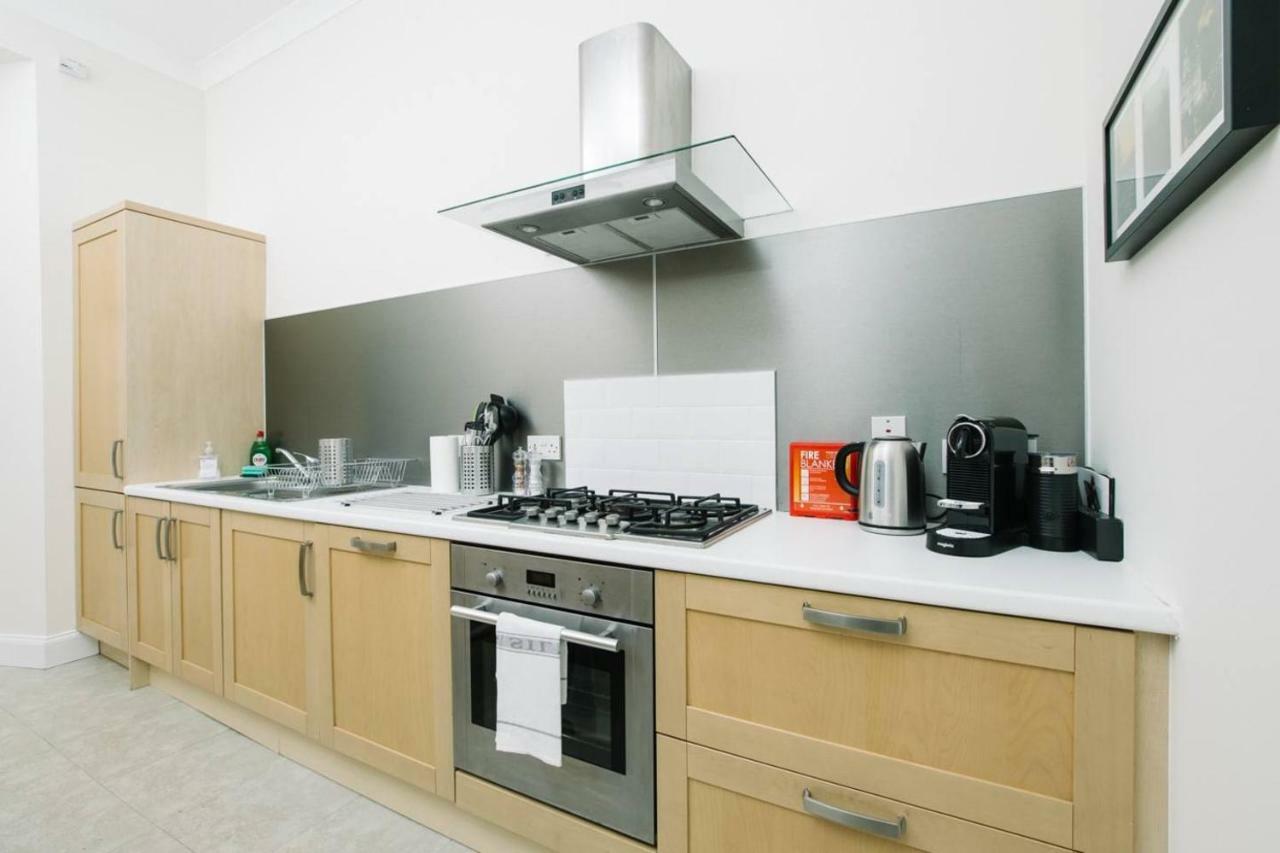 Joivy Great Location! Heart Of City Centre 3Bed Apartment إدنبرة المظهر الخارجي الصورة