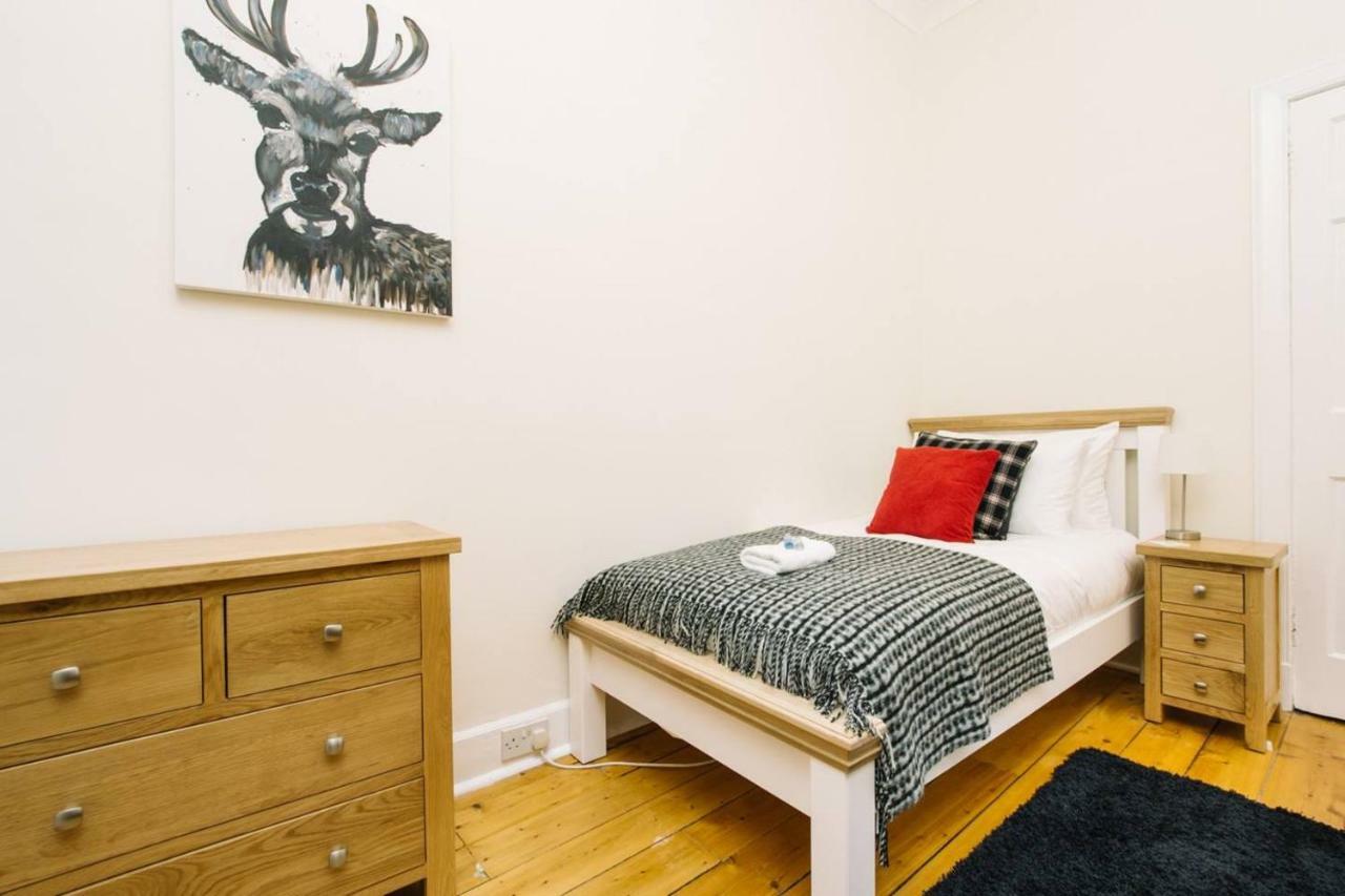 Joivy Great Location! Heart Of City Centre 3Bed Apartment إدنبرة المظهر الخارجي الصورة