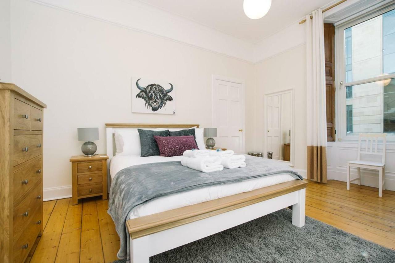 Joivy Great Location! Heart Of City Centre 3Bed Apartment إدنبرة المظهر الخارجي الصورة